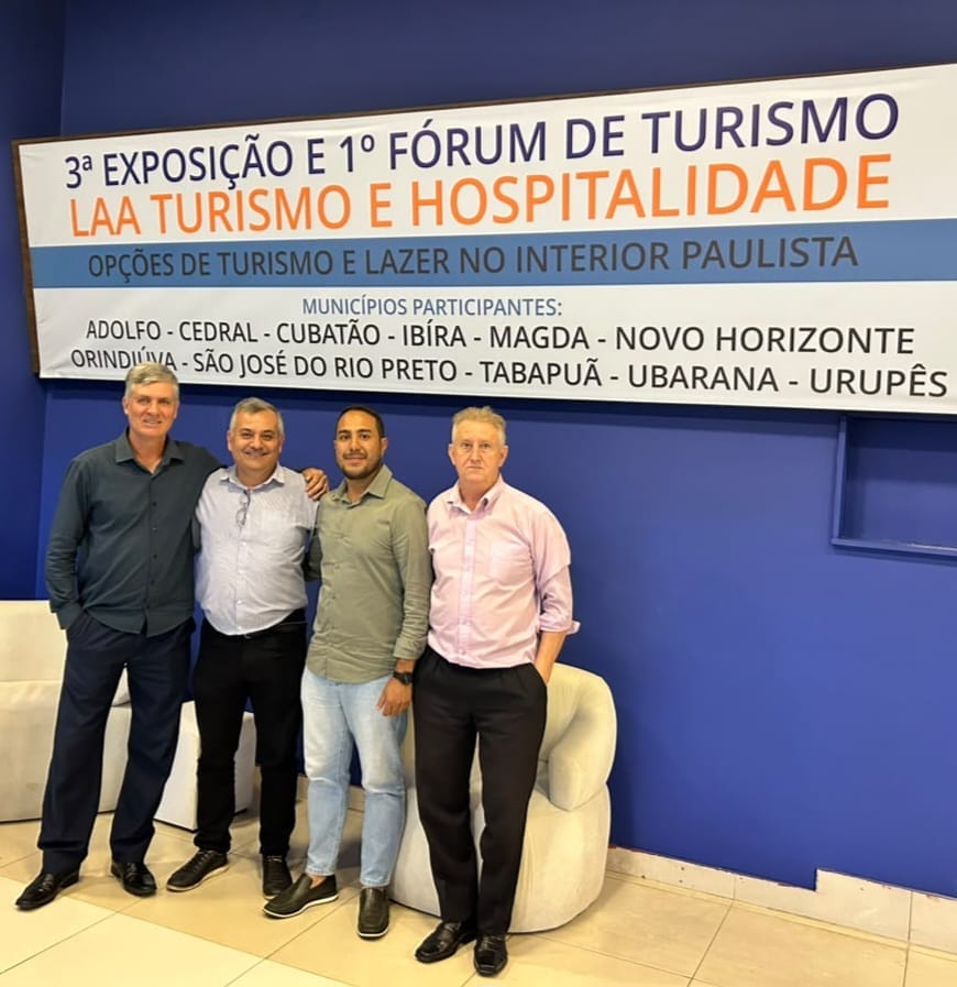3ª EXPOSIÇÃO E 1º FÓRUM DE TURISMO – LAA TURISMO E HOSPITALIDADE Foto14 Vereadores Ibira Leandro